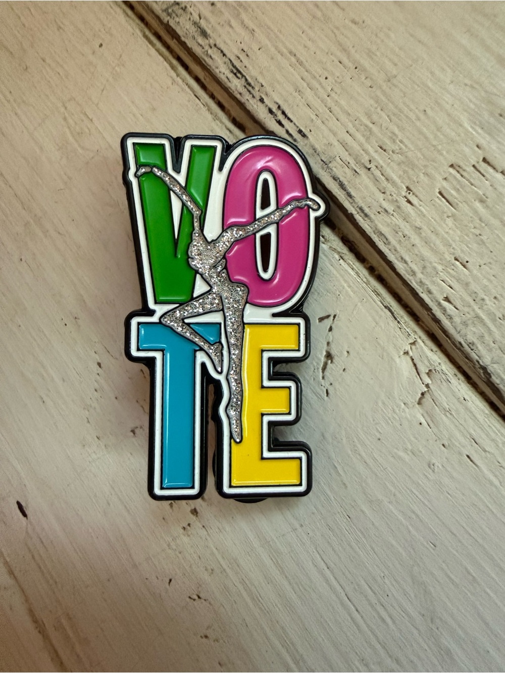 Limited Edition Dave Matthews Band Vote Fire Dancer Lapel Pin Headcount